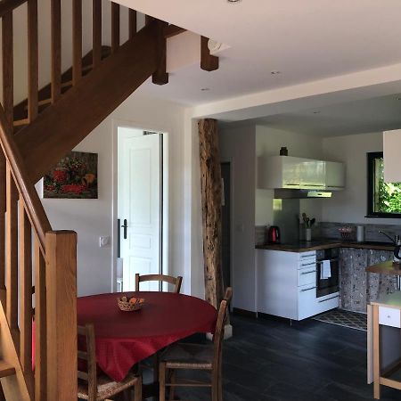Вилла Le Petit Orchard Bonneville-la-Louvet Экстерьер фото
