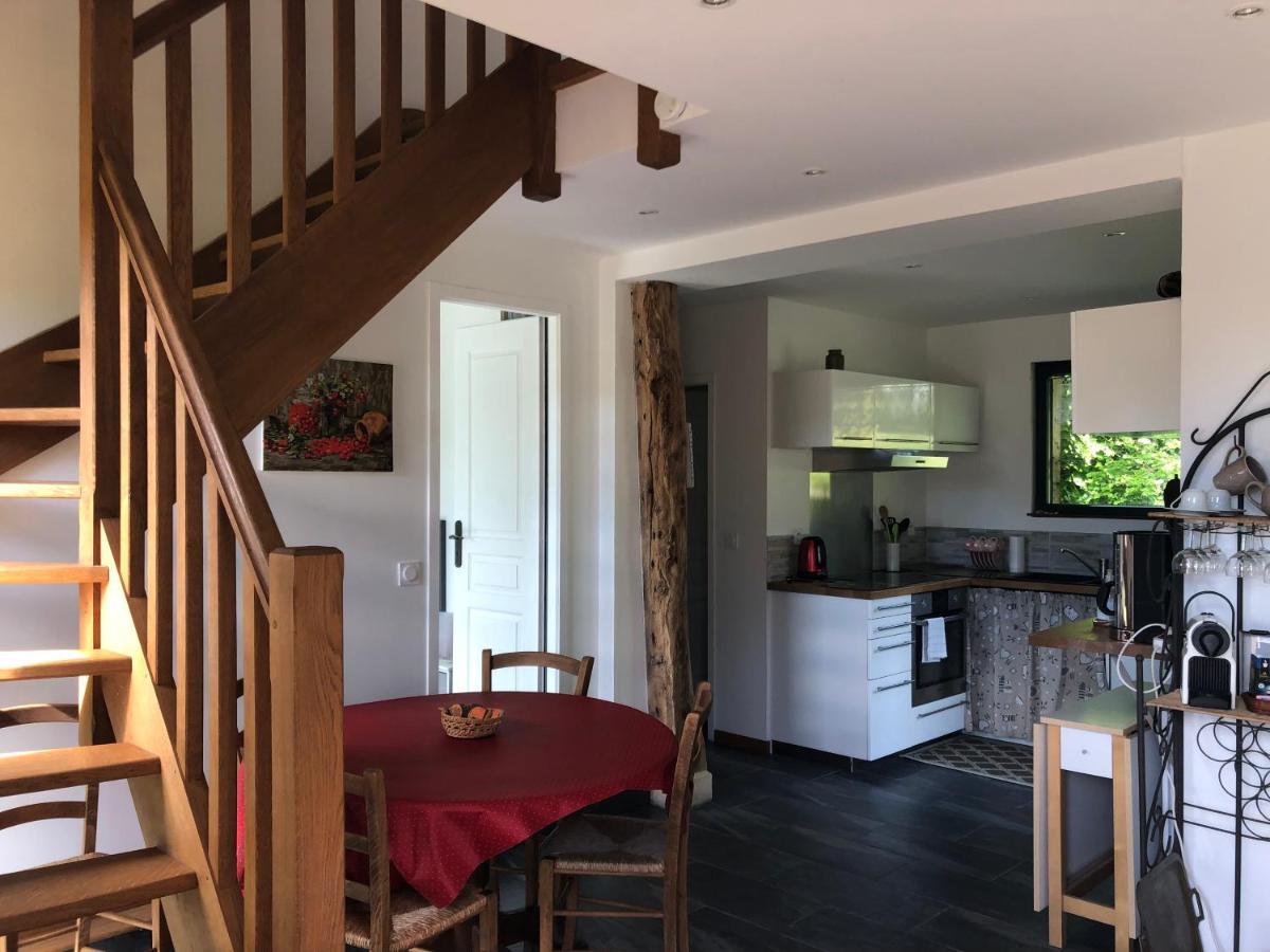 Вилла Le Petit Orchard Bonneville-la-Louvet Экстерьер фото